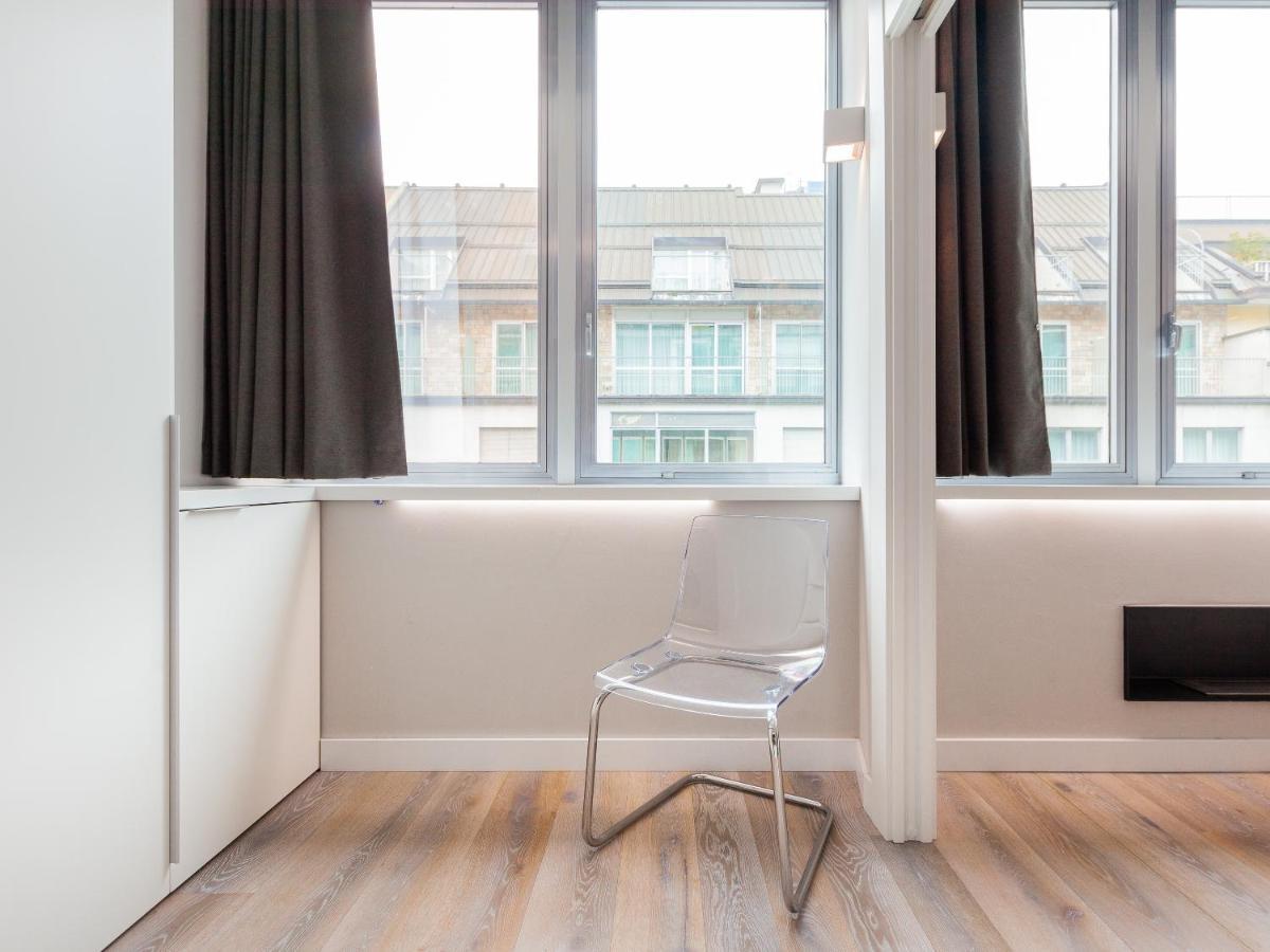 Easyhomes-City Centre Suites Milaan Buitenkant foto