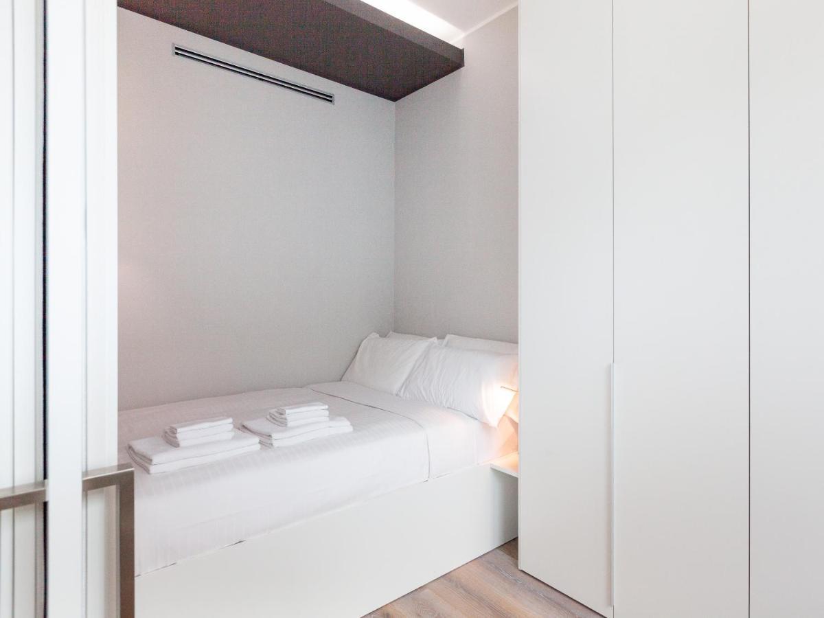 Easyhomes-City Centre Suites Milaan Buitenkant foto