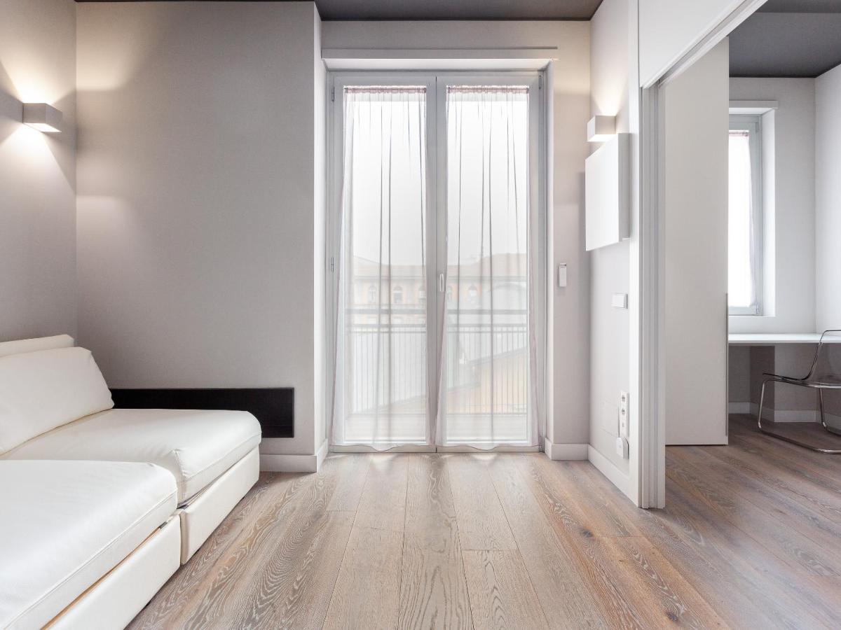Easyhomes-City Centre Suites Milaan Buitenkant foto