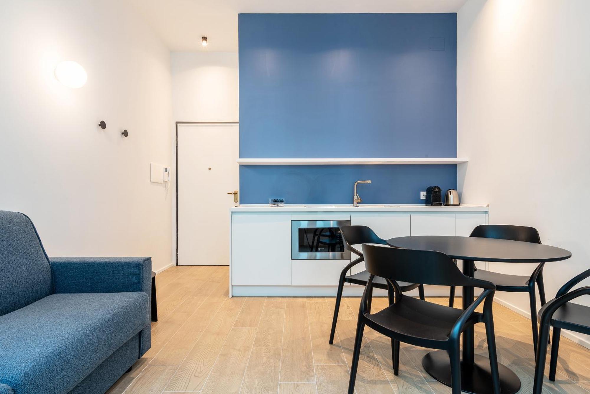 Easyhomes-City Centre Suites Milaan Buitenkant foto